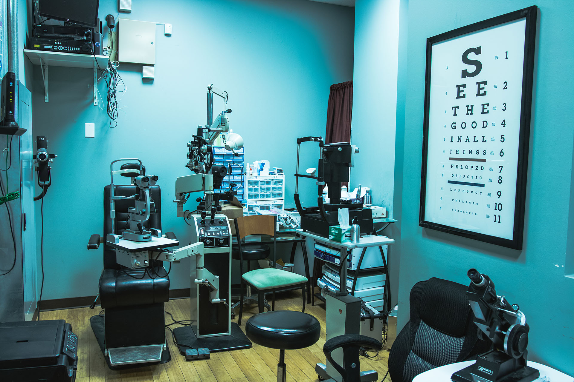 Comprehensive eye exams