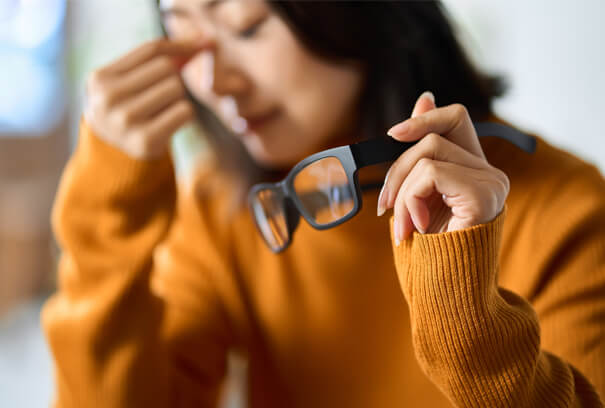 what-is-dry-eye-eye-roc What is dry eye?